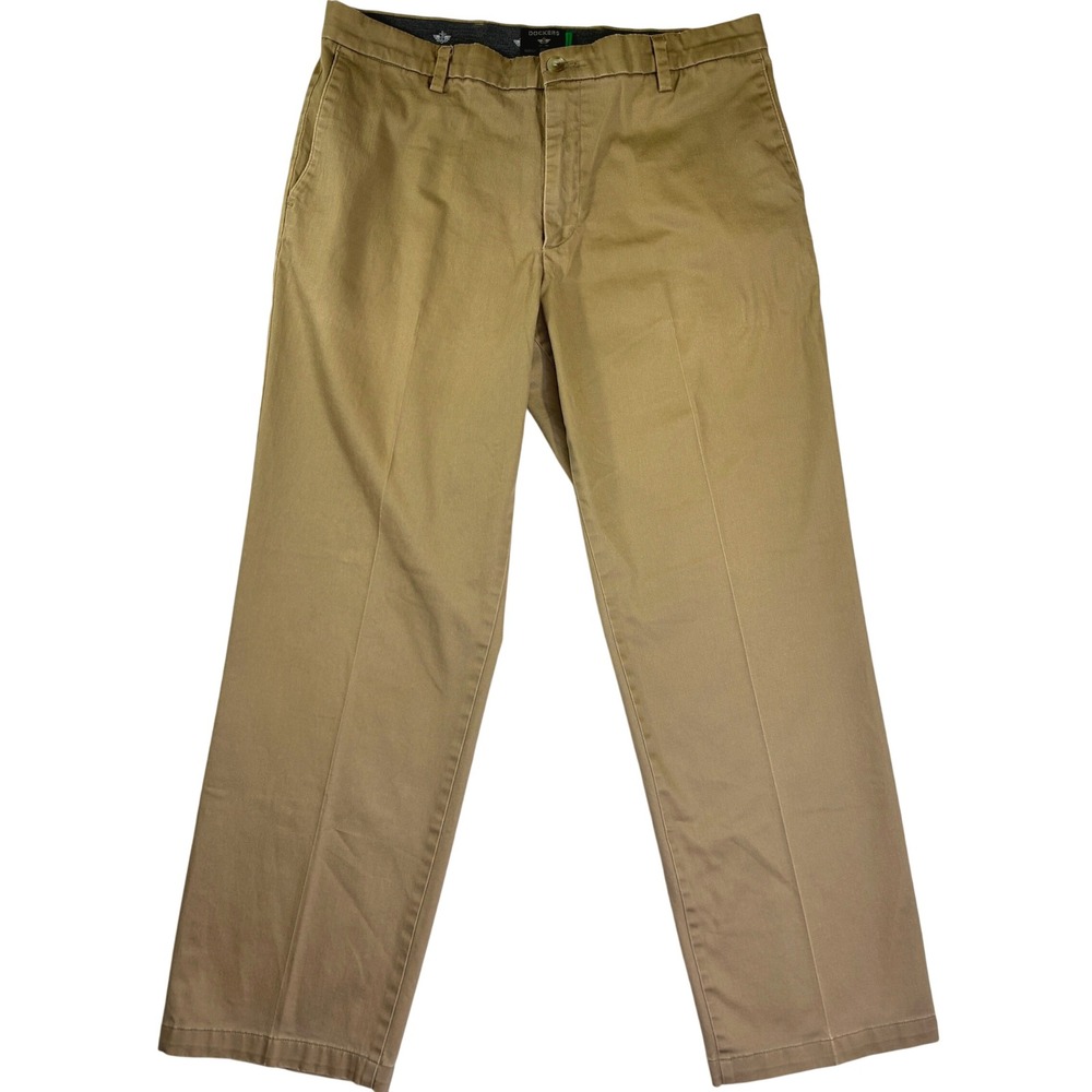 Dockers Mens Classic Fit Stain Defender Khaki Pants Tan Size 36x30